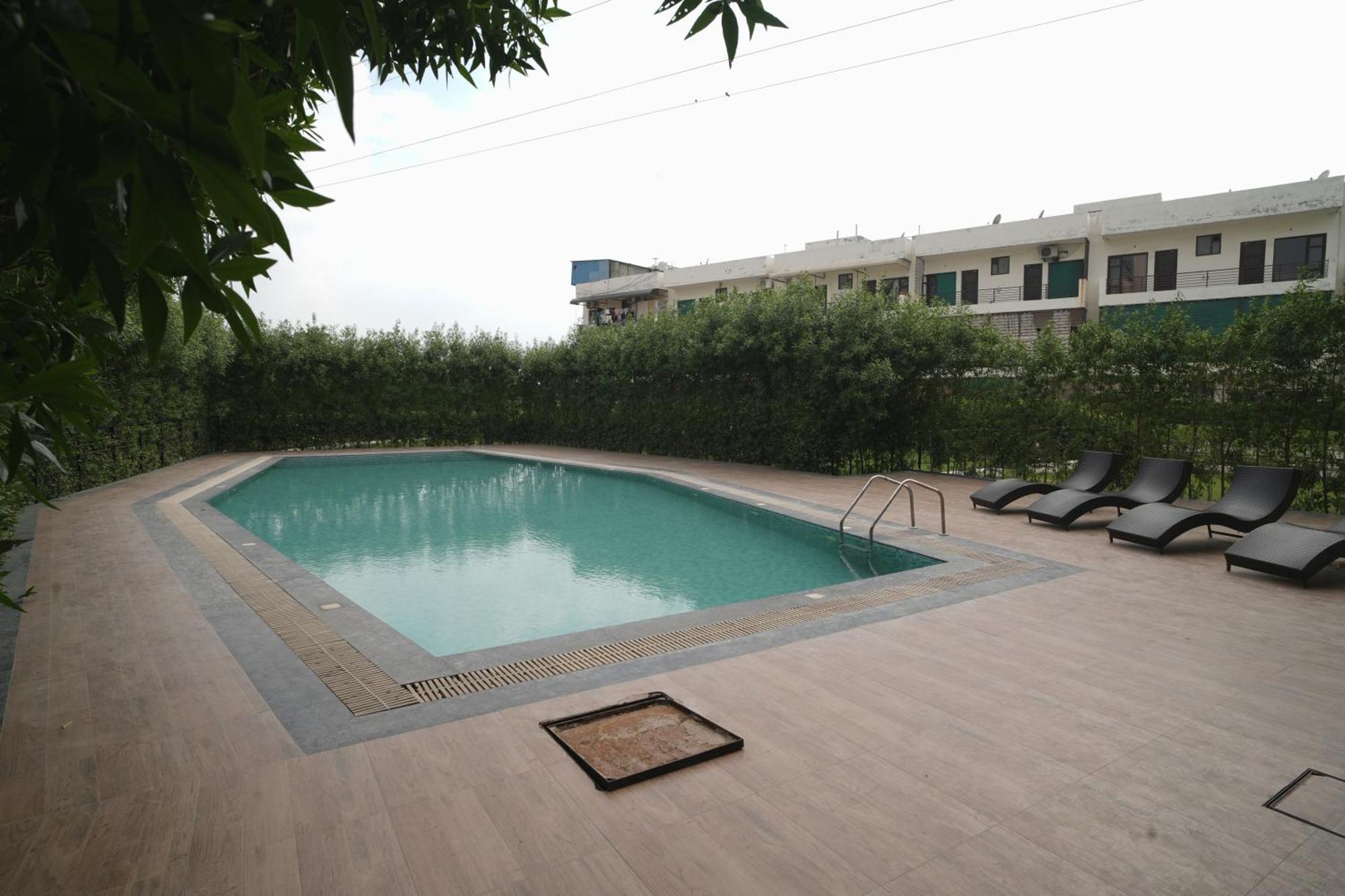Tdi Club Retreat Sector-110 Hotel Mohali Buitenkant foto